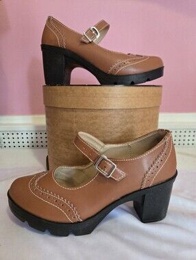 Mary Jane Block Heel Pumps in Tan